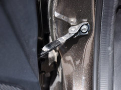 2014款 三厢 2.0L 自动 旗舰型