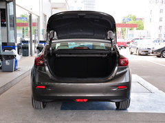 2014款 三厢 2.0L 自动 旗舰型