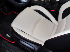 2014款 三厢 2.0L 自动 旗舰型