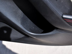 2014款 三厢 2.0L 自动 旗舰型