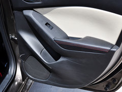 2014款 三厢 2.0L 自动 旗舰型