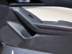 2014款 三厢 2.0L 自动 旗舰型