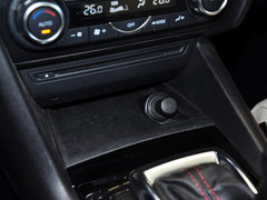 2014款 三厢 2.0L 自动 旗舰型