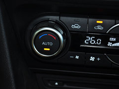 2014款 三厢 2.0L 自动 旗舰型