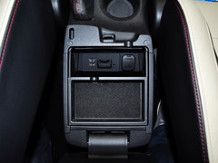 2014款 三厢 2.0L 自动 旗舰型
