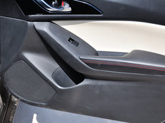 2014款 三厢 2.0L 自动 旗舰型