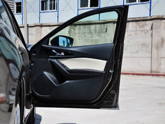 2014款 三厢 2.0L 自动 旗舰型