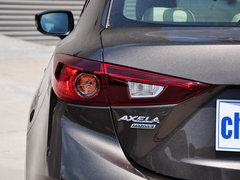 2014款 三厢 2.0L 自动 旗舰型