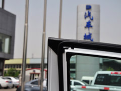 2013款 3.5L 自动 四驱标准型