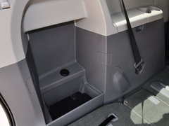 2013款 3.5L 自动 四驱标准型