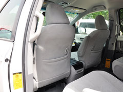 2013款 3.5L 自动 四驱标准型