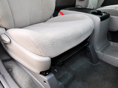 2013款 3.5L 自动 四驱标准型