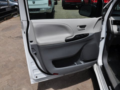 2013款 3.5L 自动 四驱标准型