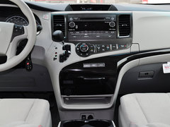 2013款 3.5L 自动 四驱标准型