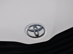 2013款 3.5L 自动 四驱标准型