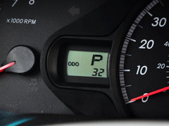 2013款 3.5L 自动 四驱标准型