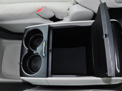 2013款 3.5L 自动 四驱标准型