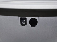2013款 3.5L 自动 四驱标准型