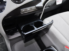 2013款 3.5L 自动 四驱标准型