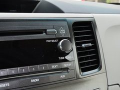 2013款 3.5L 自动 四驱标准型