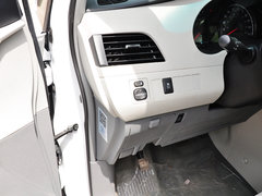 2013款 3.5L 自动 四驱标准型