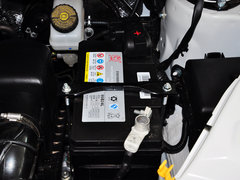 2014款 1.5L 手动 两驱豪华型 5座