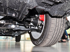 2014款 1.5L 手动 两驱豪华型 5座