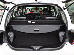 2014款 1.5L 手动 两驱豪华型 5座