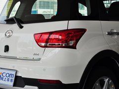 2014款 1.5L 手动 两驱豪华型 5座
