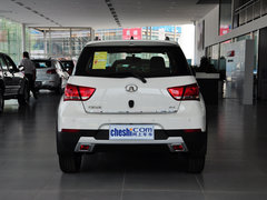 2014款 1.5L 手动 两驱豪华型 5座