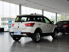 2014款 1.5L 手动 两驱豪华型 5座