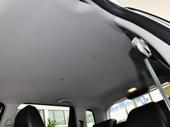 2014款 1.5L 手动 两驱豪华型 5座