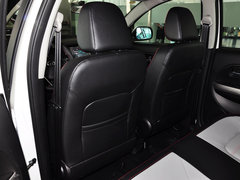 2014款 1.5L 手动 两驱豪华型 5座