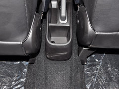 2014款 1.5L 手动 两驱豪华型 5座