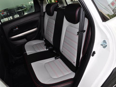 2014款 1.5L 手动 两驱豪华型 5座
