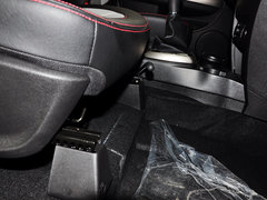 2014款 1.5L 手动 两驱豪华型 5座