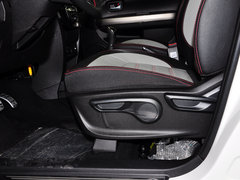 2014款 1.5L 手动 两驱豪华型 5座