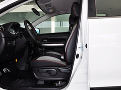 2014款 1.5L 手动 两驱豪华型 5座
