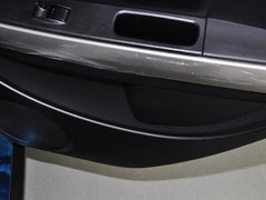 2014款 1.5L 手动 两驱豪华型 5座