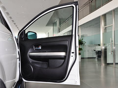 2014款 1.5L 手动 两驱豪华型 5座