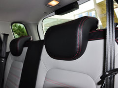 2014款 1.5L 手动 两驱豪华型 5座