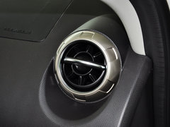 2014款 1.5L 手动 两驱豪华型 5座
