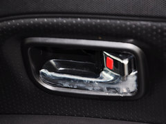 2014款 1.5L 手动 两驱豪华型 5座