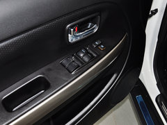 2014款 1.5L 手动 两驱豪华型 5座