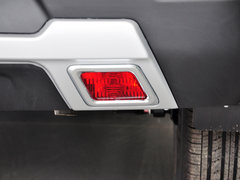 2014款 1.5L 手动 两驱豪华型 5座