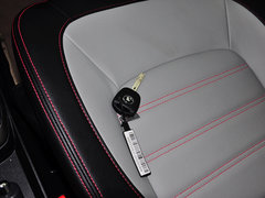 2014款 1.5L 手动 两驱豪华型 5座