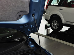 2014款 1.5L 手动 两驱豪华型 5座