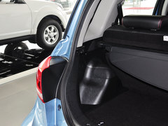 2014款 1.5L 手动 两驱豪华型 5座