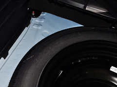 2014款 1.5L 手动 两驱豪华型 5座
