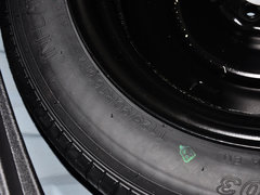 2014款 1.5L 手动 两驱豪华型 5座